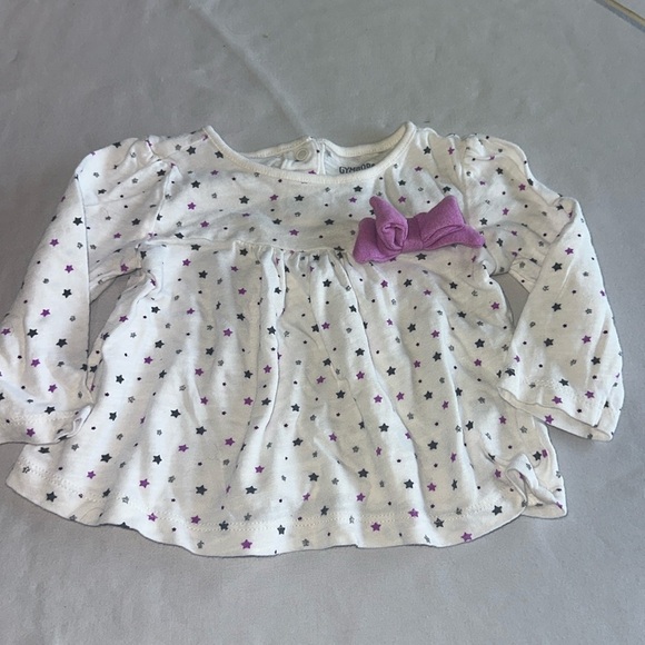 Gymboree = White and Purple Star Long Sleeve Tee - Picture 1 of 3